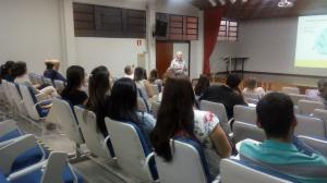 Dr. Arnaldo ministra palestra na Regional de Saúde de Campo Mourão