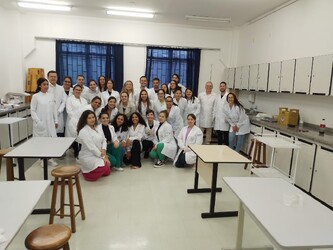 Com apoio do CRF-PR Júnior, CRF-PR promove curso de injetáveis em Curitiba