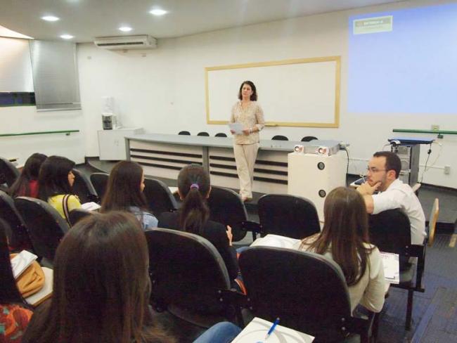 CRF-PR apoia I Encontro do Varejo Farmacêutico de Maringá e Região