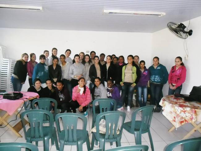CRF-PR Junior organiza palestra sobre  Uso Racional de Medicamentos