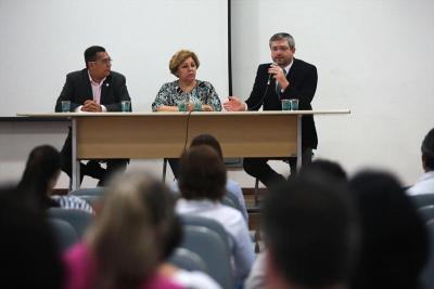 Saúde promove encontro com representantes da Farmácia Popular