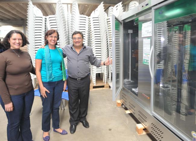 Farmácias do Paraná ganham novos refrigeradores e mobiliário