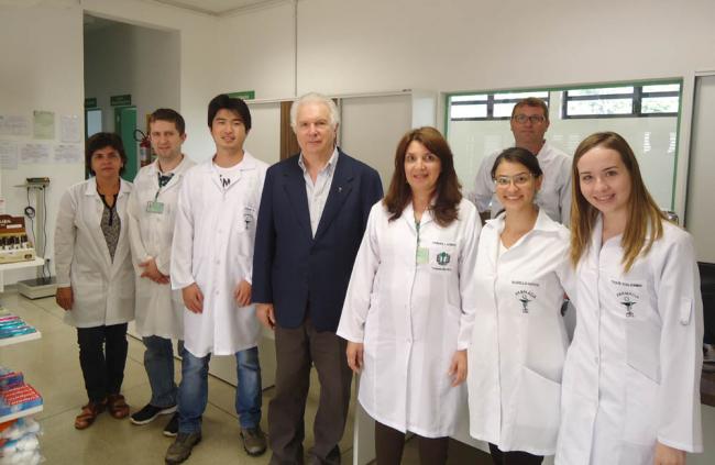 Presidente do CRF-PR  apoia  Farmácias-Escola de Londrina