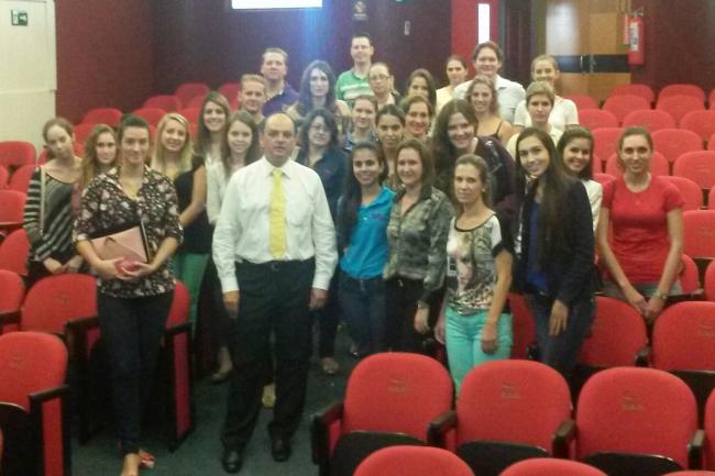 Cursos de Serviços Farmacêuticos em Cascavel