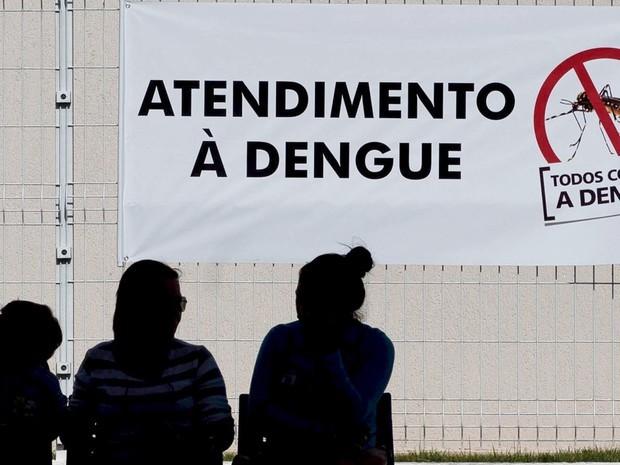 Mortes por dengue no país chegam a 693 e batem recorde antecipadamente