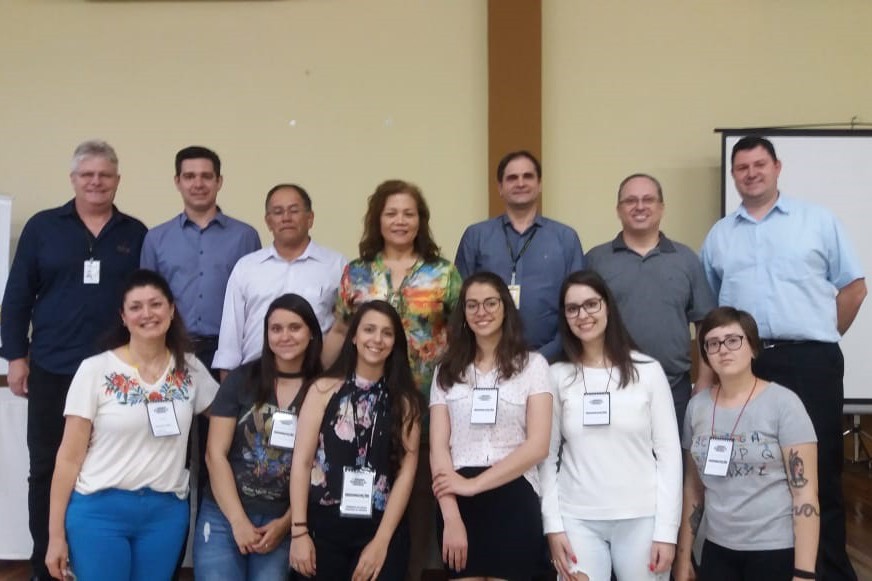 Acadêmicos de Guarapuava recebem representantes do CRF-PR