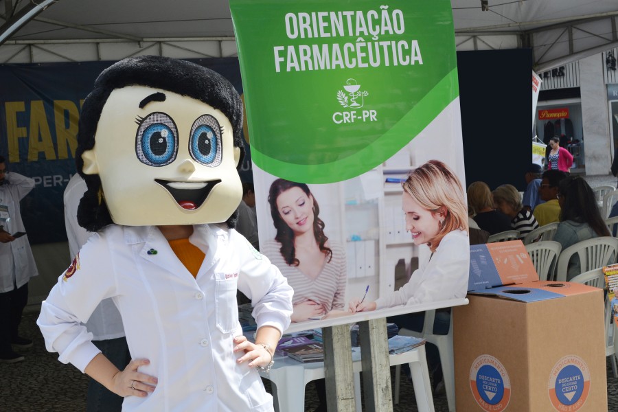 Dia Internacional do Farmacêutico: informação e alerta marcaram a data