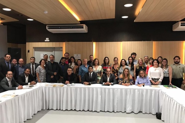 Encontro de Presidentes dos CRFs discute temas relevantes para os farmacêuticos no Brasil