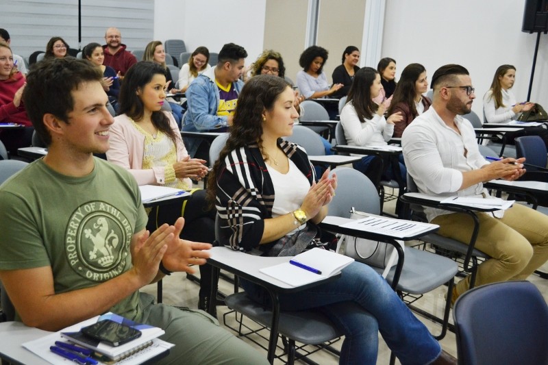 Capacitação sobre medicamentos biológicos e biossimilares em Curitiba