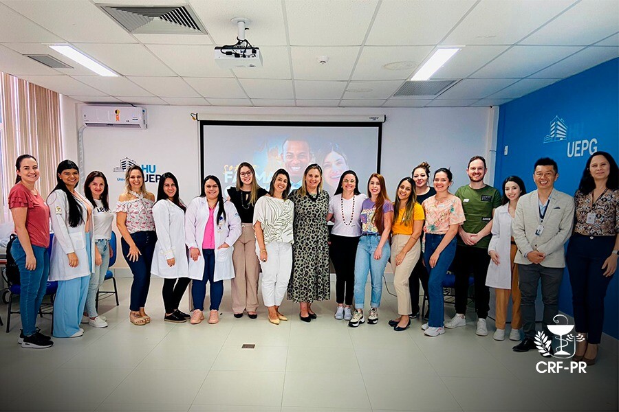 HU – UEPG recebe primeiro curso Básico de Farmácia Hospitalar do CRF-PR