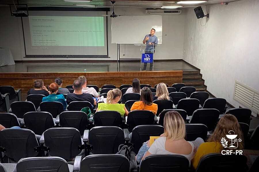 Farmacêuticos de União da Vitória participam do curso Gestão, Precificação e Marketing digital