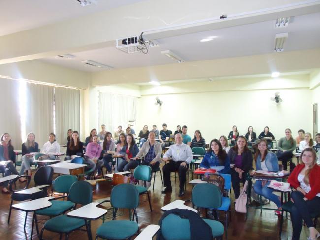 CRF-PR promoveu palestra para acadêmicos da Unioeste