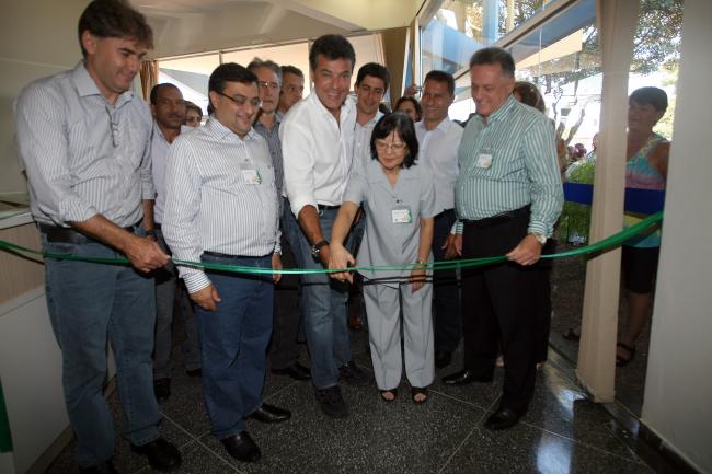 Inaugurada Farmácia do Paraná em Cascavel