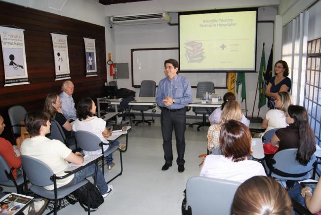 CRF-PR promoveu Reunião de Orientação em Farmácia Hospitalar